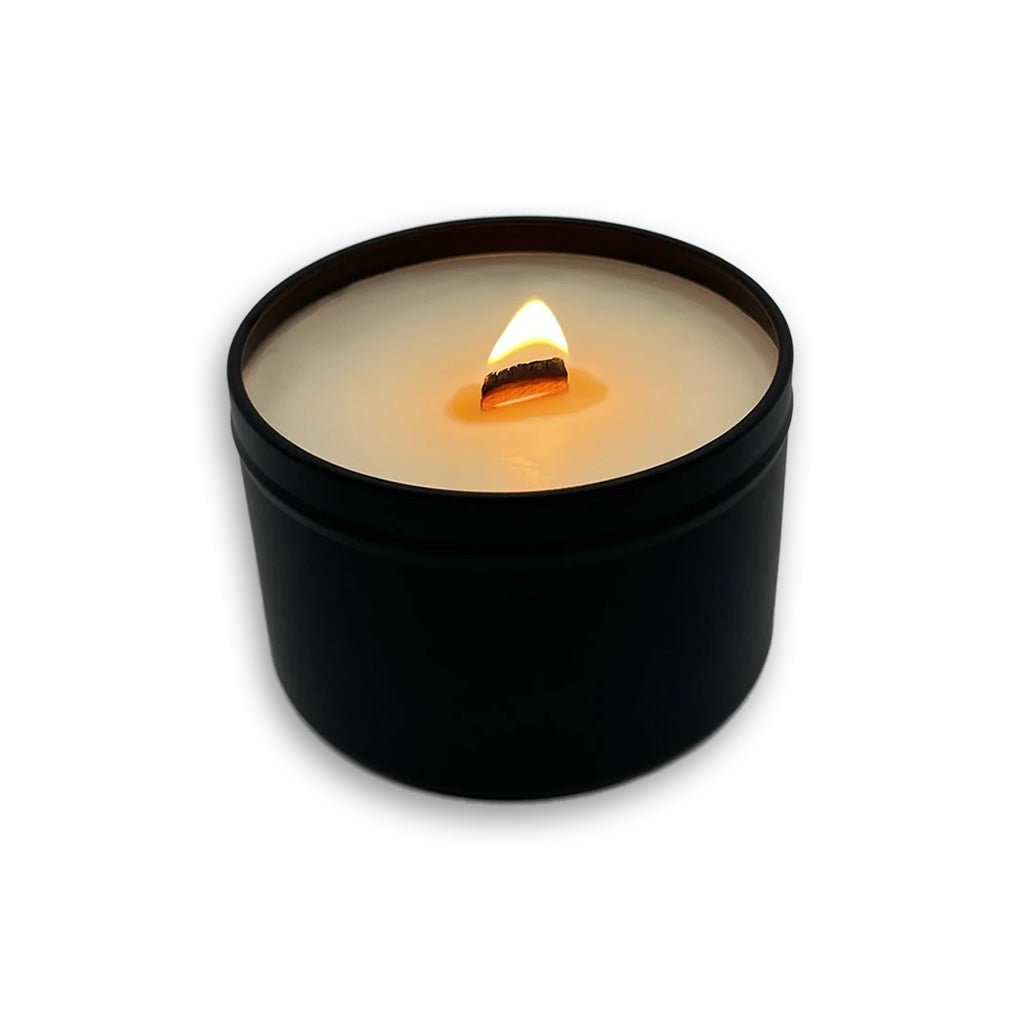 handgemaakte geurkaars - brandend